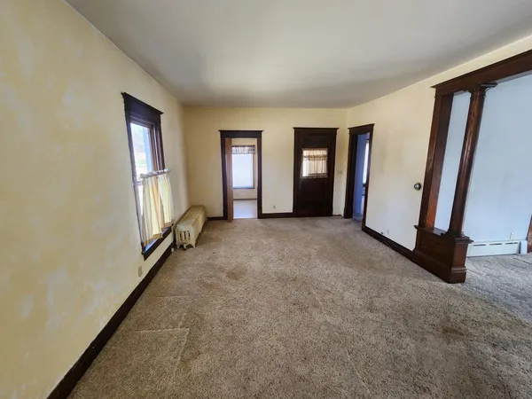 $159,900 | 304 2nd Avenue Southeast, Pipestone, MN 56164
