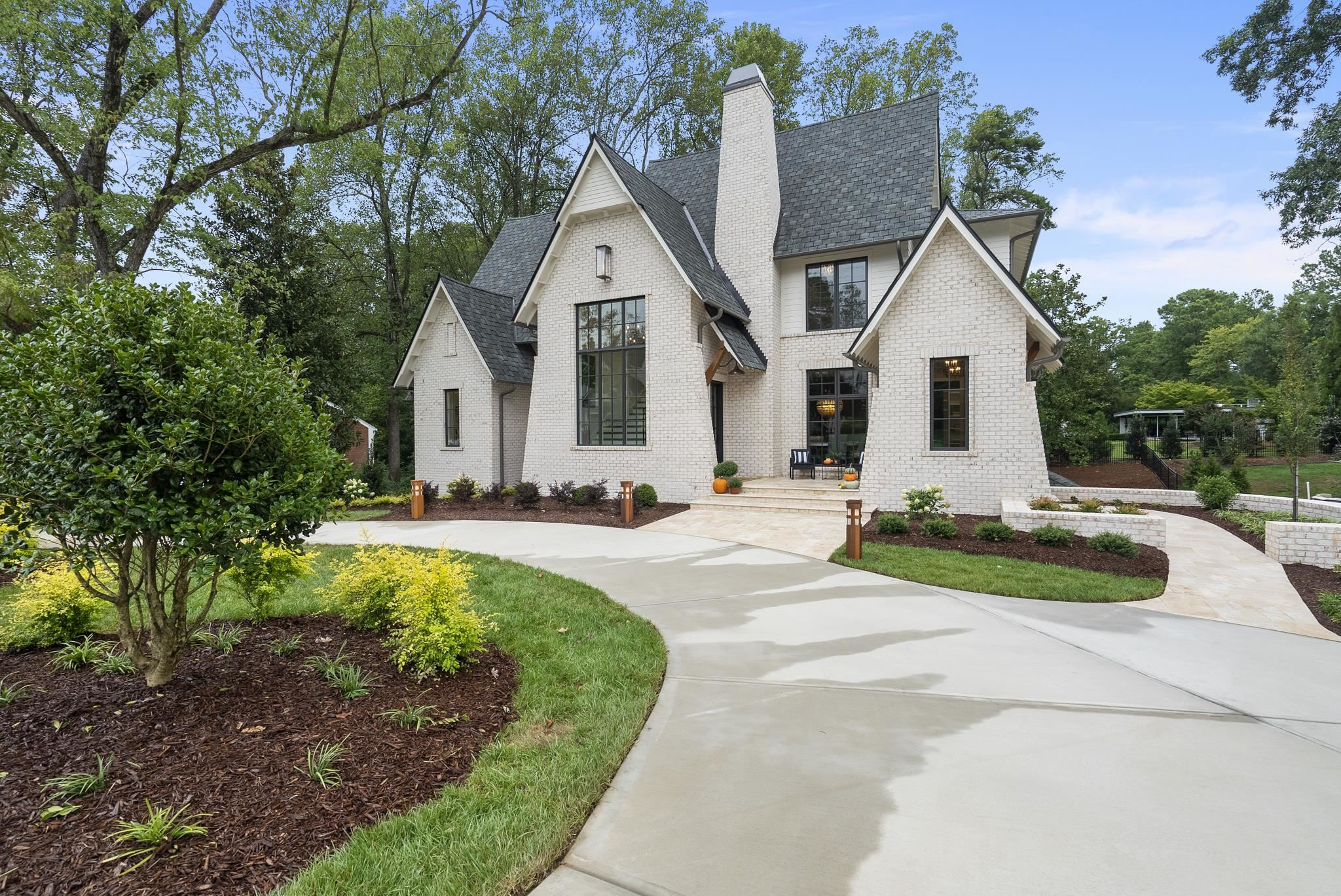 2312 Airline Drive Raleigh, NC 27607 - Photo 4 of 54 Photo 4