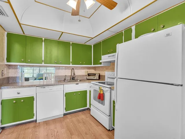 $130,000 | 2881 Northwest 47th Terrace, Unit 209, Lauderdale Lakes, FL 33313