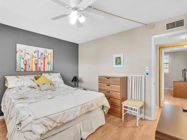 $130,000 | 2881 Northwest 47th Terrace, Unit 209, Lauderdale Lakes, FL 33313