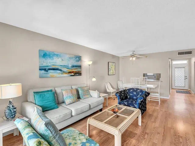 $130,000 | 2881 Northwest 47th Terrace, Unit 209, Lauderdale Lakes, FL 33313