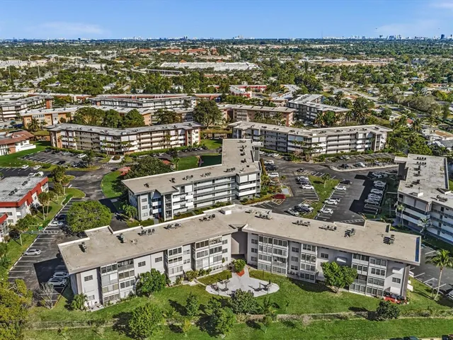 $130,000 | 2881 Northwest 47th Terrace, Unit 209, Lauderdale Lakes, FL 33313