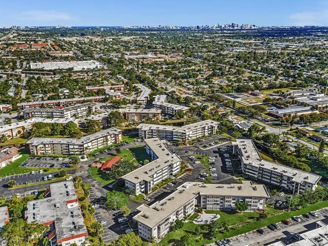 $130,000 | 2881 Northwest 47th Terrace, Unit 209, Lauderdale Lakes, FL 33313