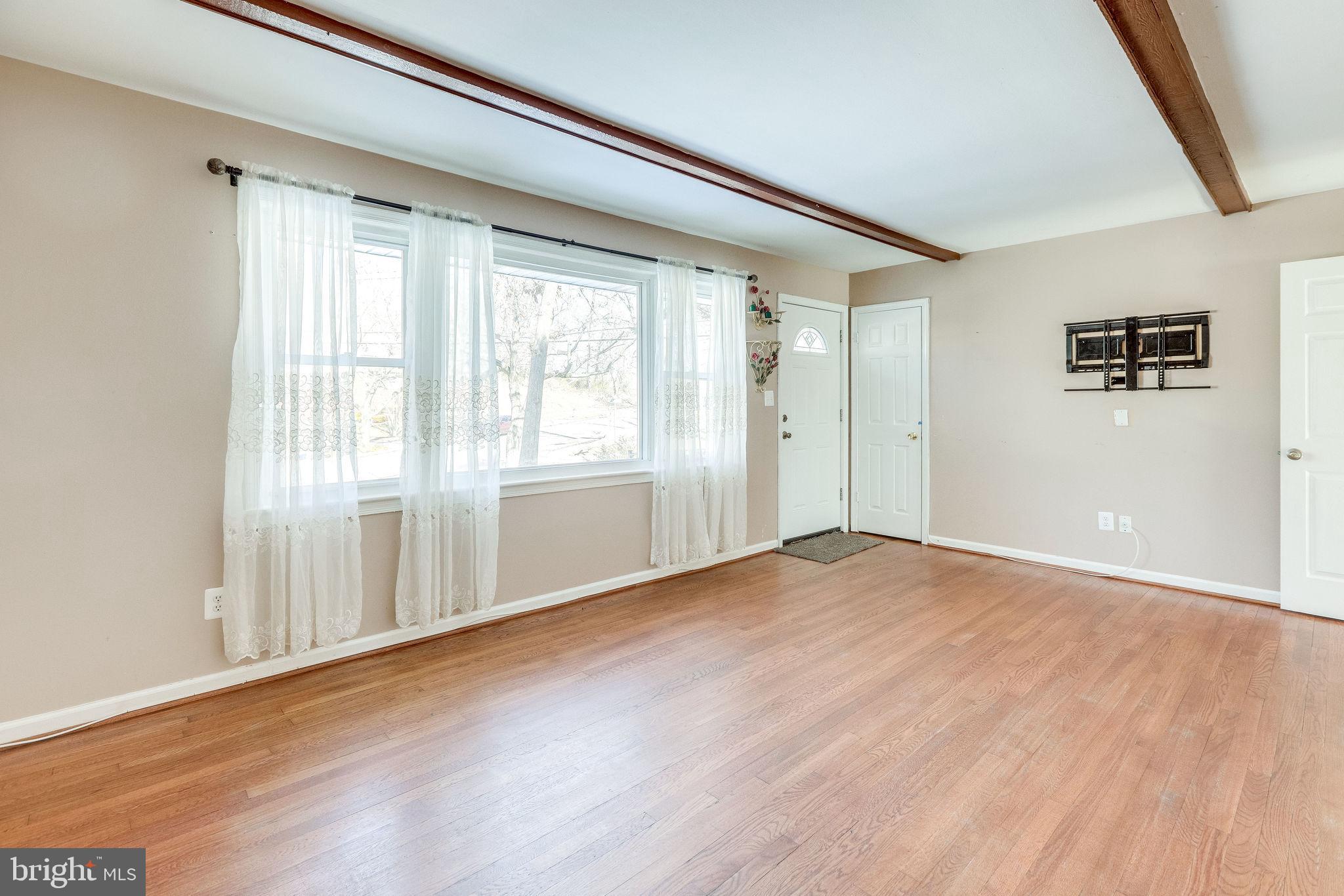 6505 Inlet Street New Carrollton, MD 20784 - Photo 6 of 37 Gallery Image 6