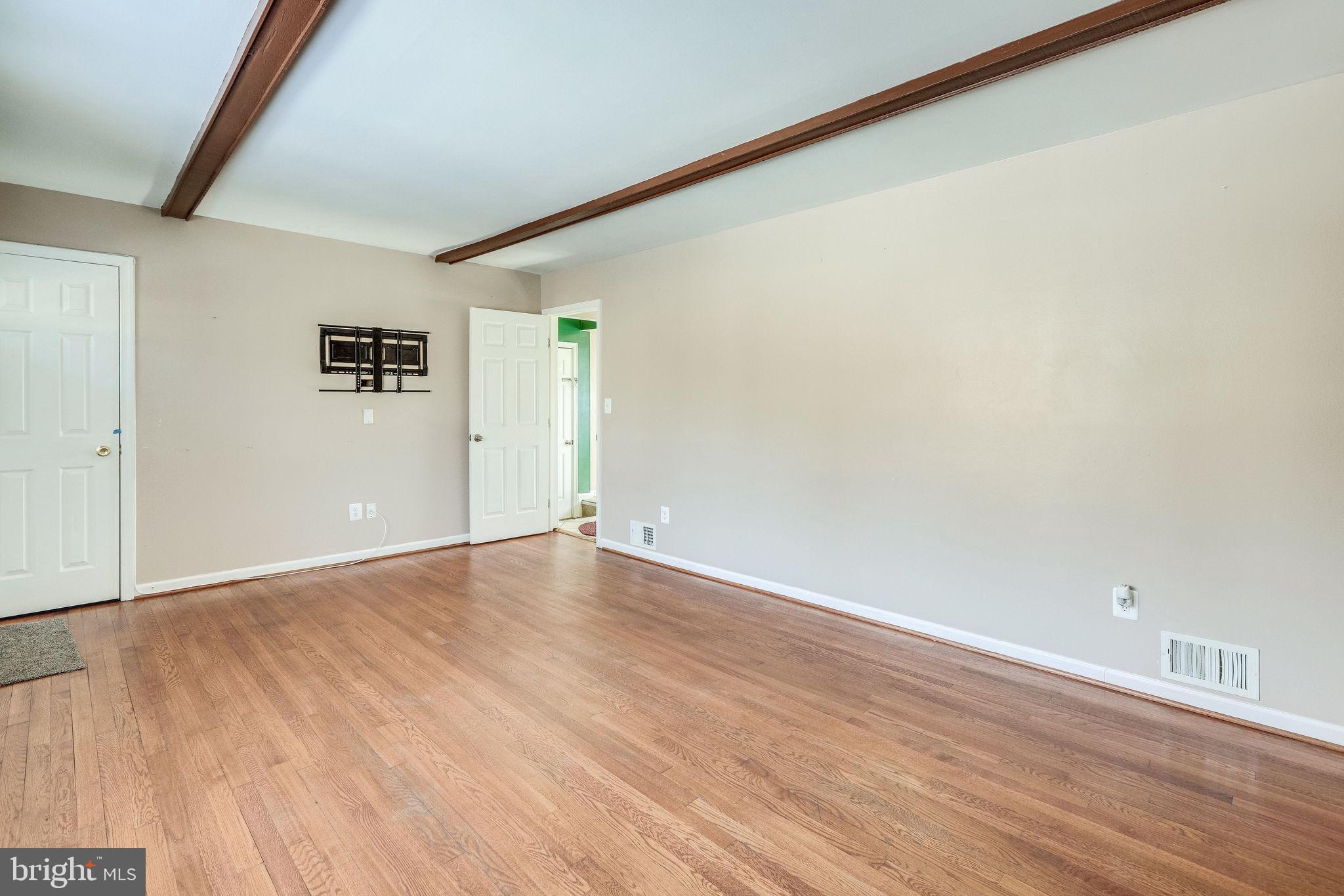 6505 Inlet Street New Carrollton, MD 20784 - Photo 7 of 37 Gallery Image 7