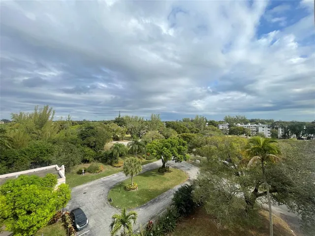 $99,000 | 3301 Spanish Moss Terrace, Unit 601, Lauderhill, FL 33319