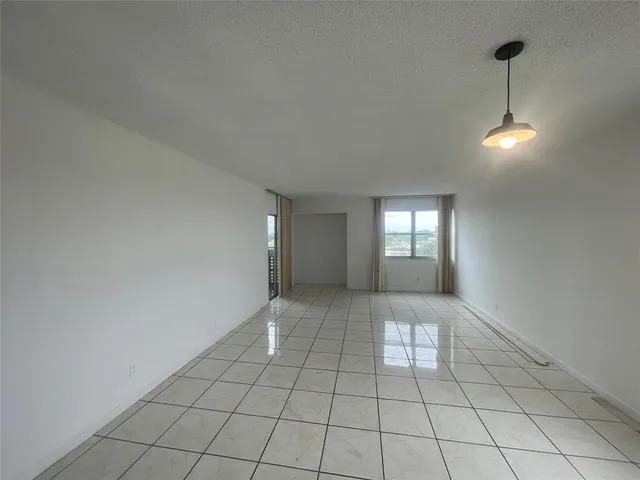 $99,000 | 3301 Spanish Moss Terrace, Unit 601, Lauderhill, FL 33319