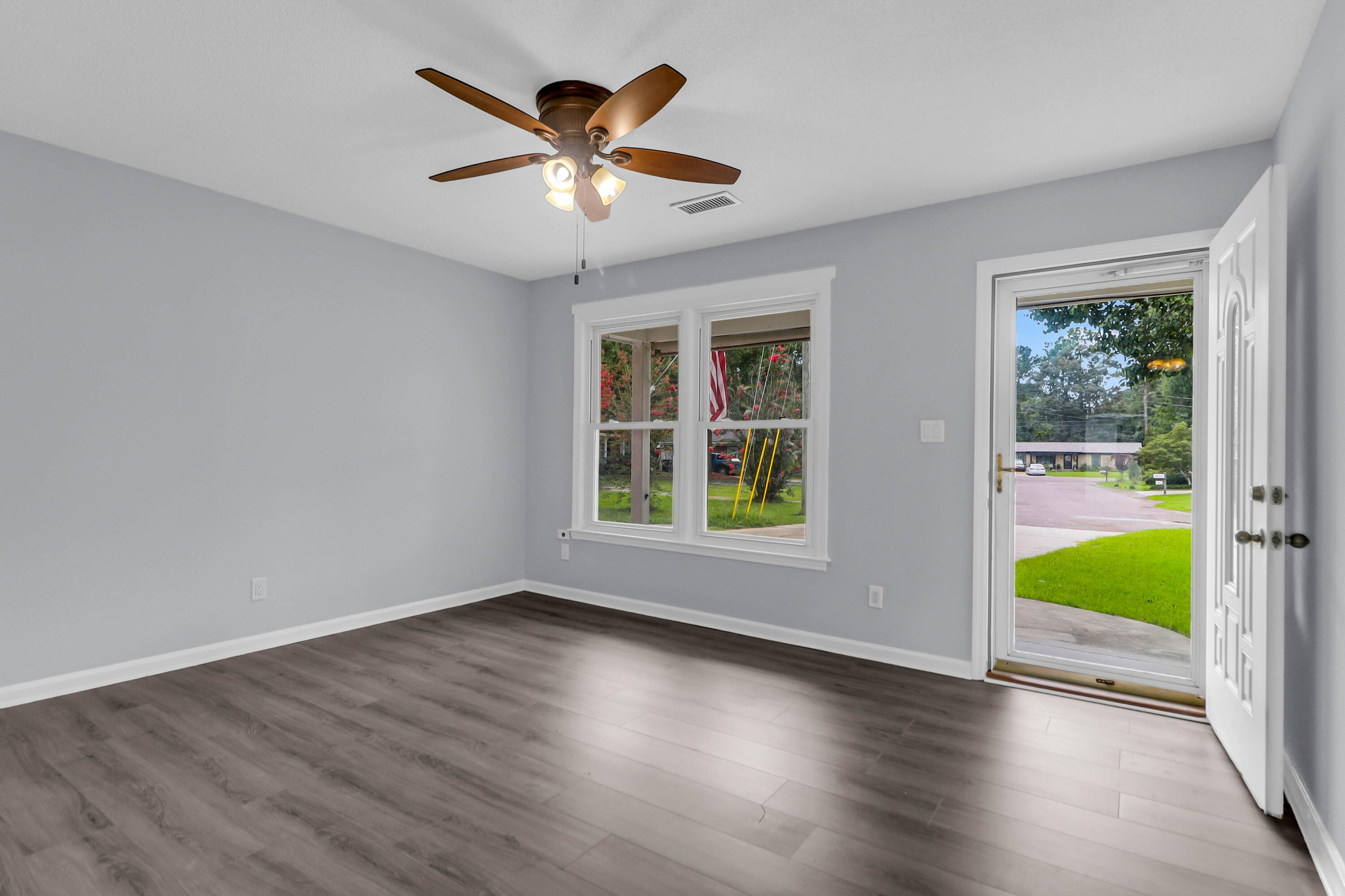 108 County Rd S-18-550 Summerville, SC 29485 - Photo 13 of 40 108 Robin Ct -Tidalcreekphoto- (25)