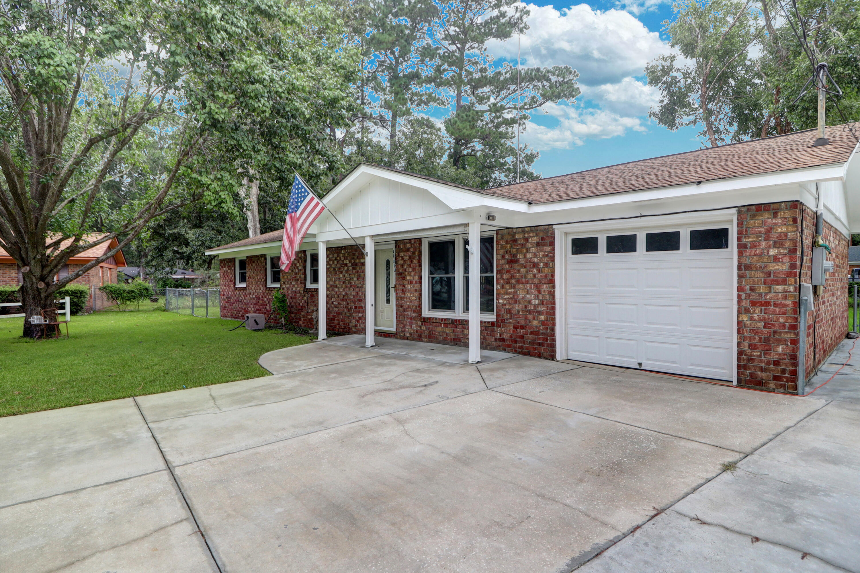 108 County Rd S-18-550 Summerville, SC 29485 - Photo 26 of 40 108 Robin -Tidalcreekphoto- (4)