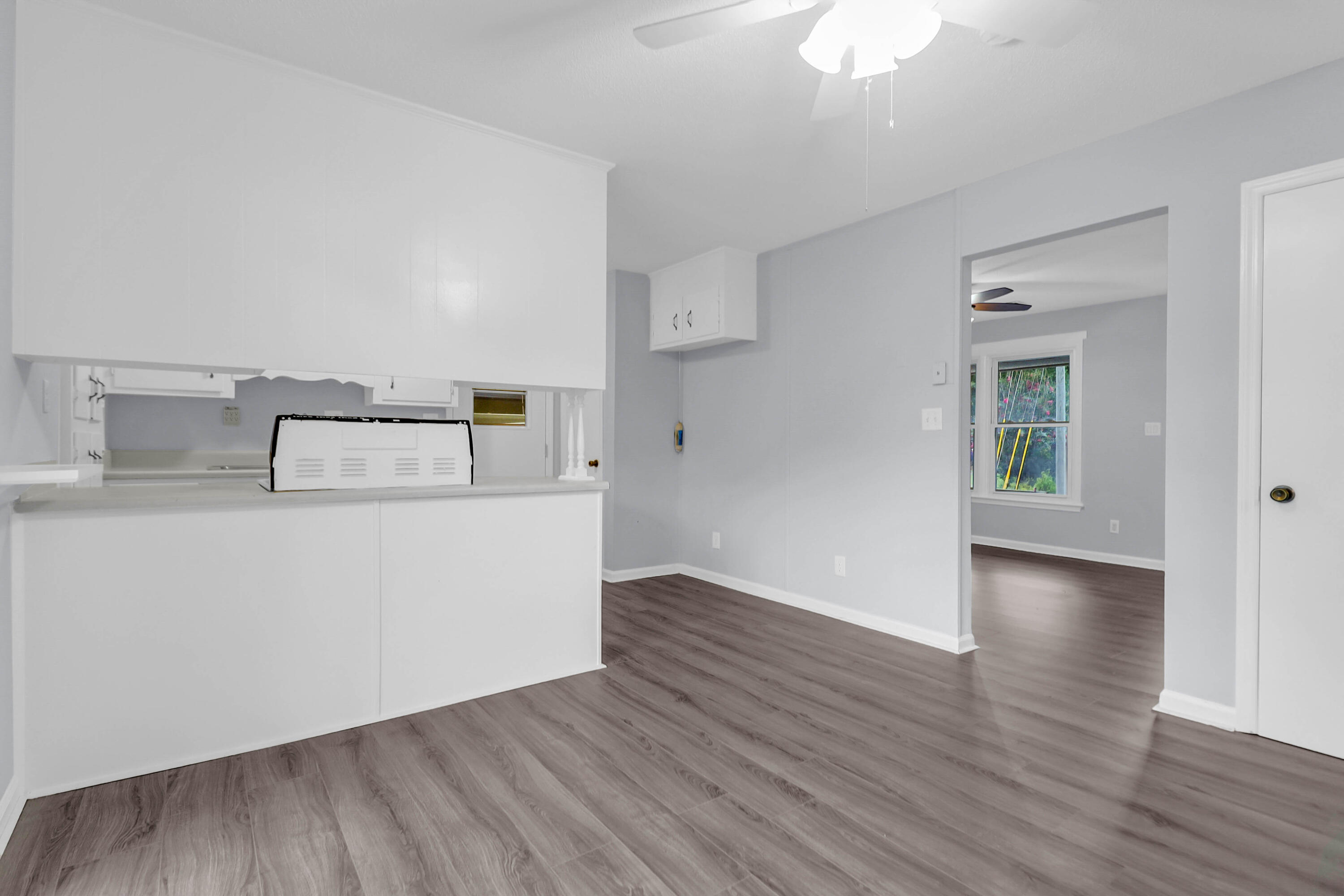 108 County Rd S-18-550 Summerville, SC 29485 - Photo 8 of 40 108 Robin Ct -Tidalcreekphoto- (8)