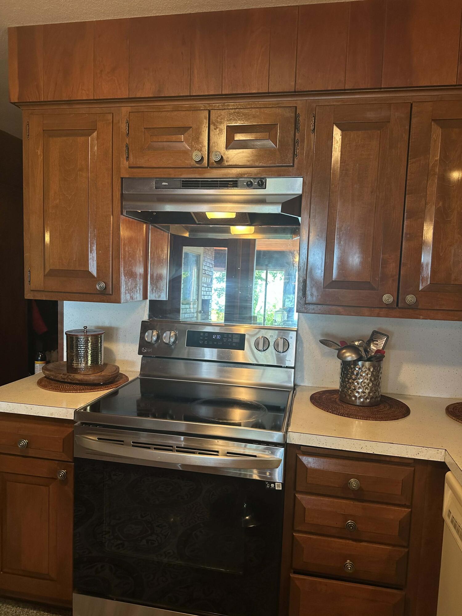 1716 West Benson Road Benton Harbor, MI 49022 - Photo 41 of 57 5ecfee3e-e84f-4d0d-ad46-46cdefc60f4b