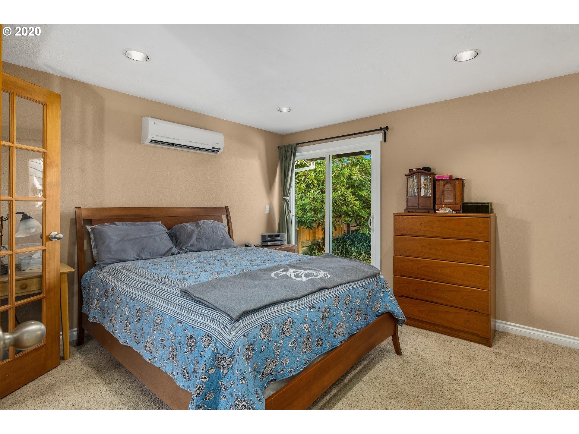 5535 Northwest Ridgemoor Court Portland, OR 97229 - Photo 15 of 23 Gallery Image 15