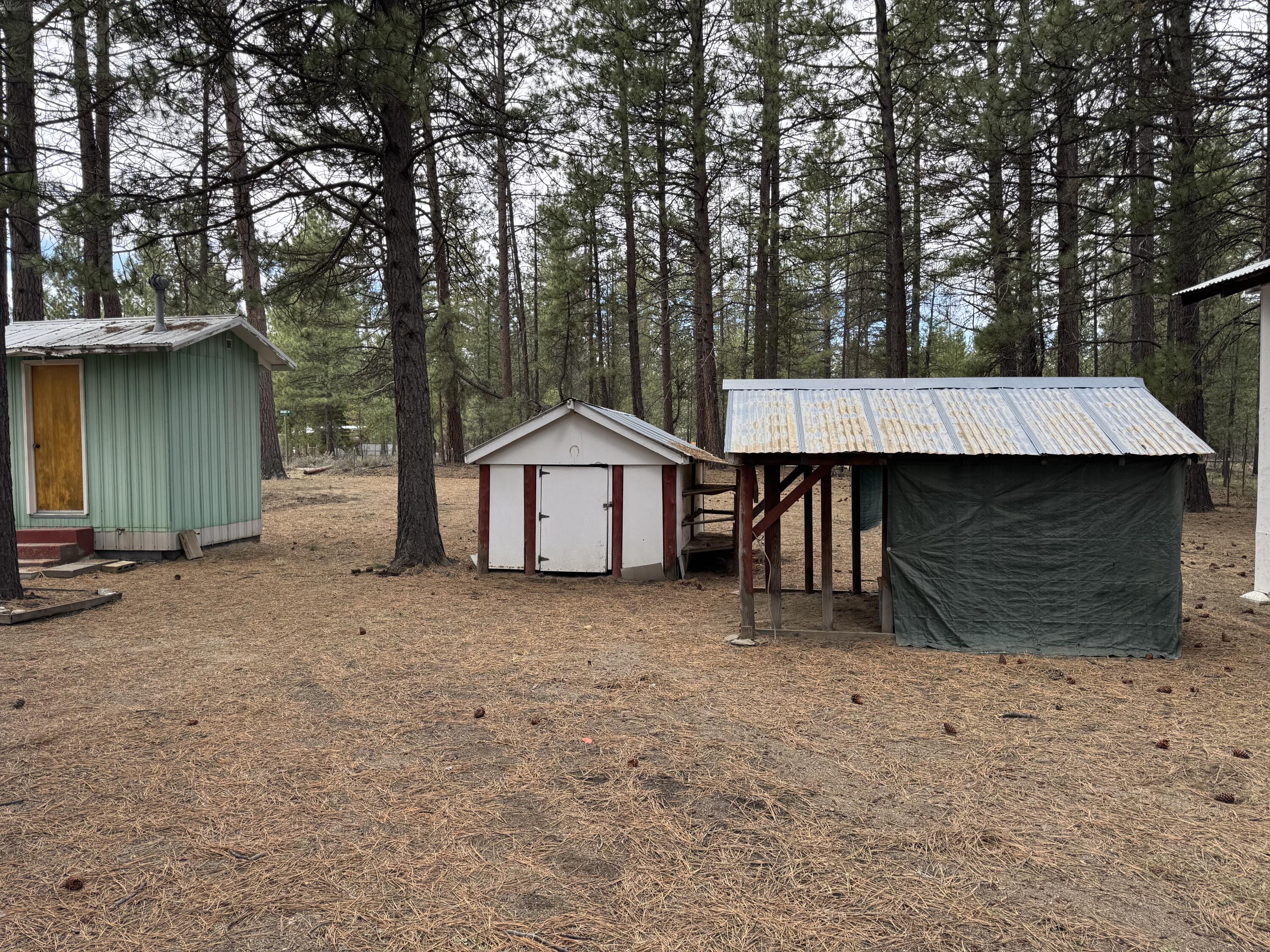 15834 Jackpine Road La Pine, OR 97739 - Photo 31 of 49 30