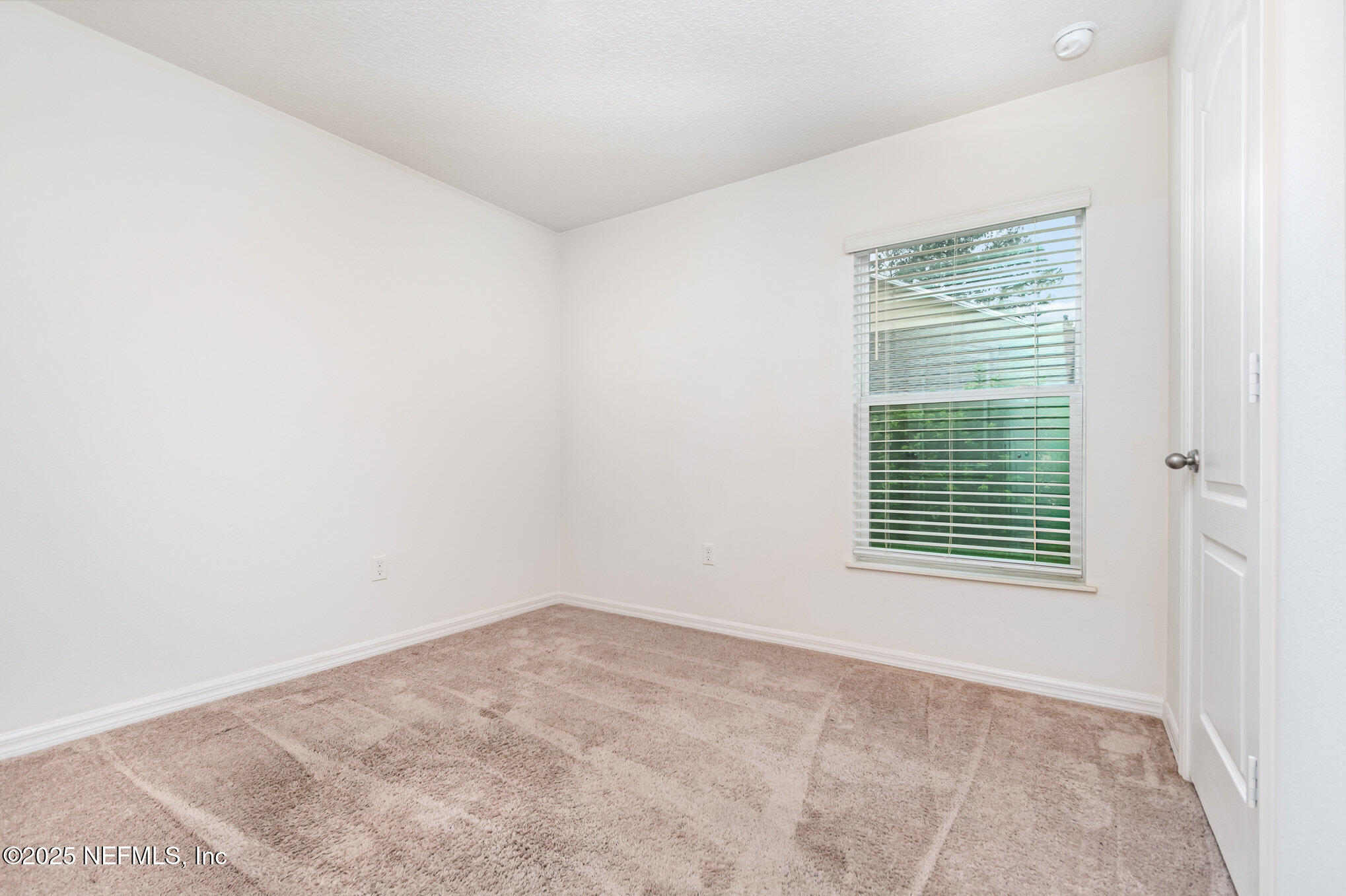 32 Rylin Lane Palm Coast, FL 32164 - Photo 12 of 15 011_dsc_5769-edit_717