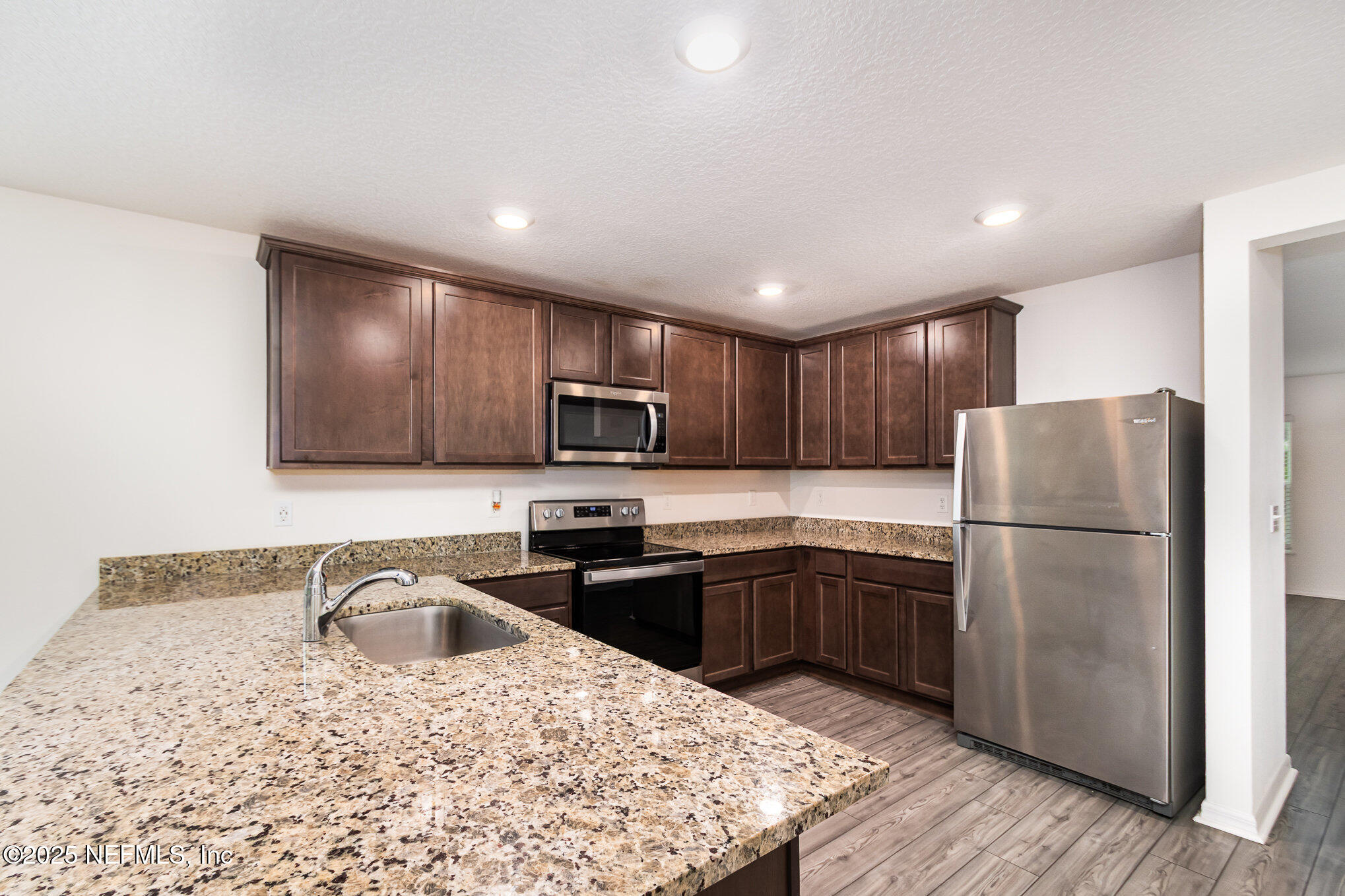 32 Rylin Lane Palm Coast, FL 32164 - Photo 5 of 15 004_dsc_5757-edit_894