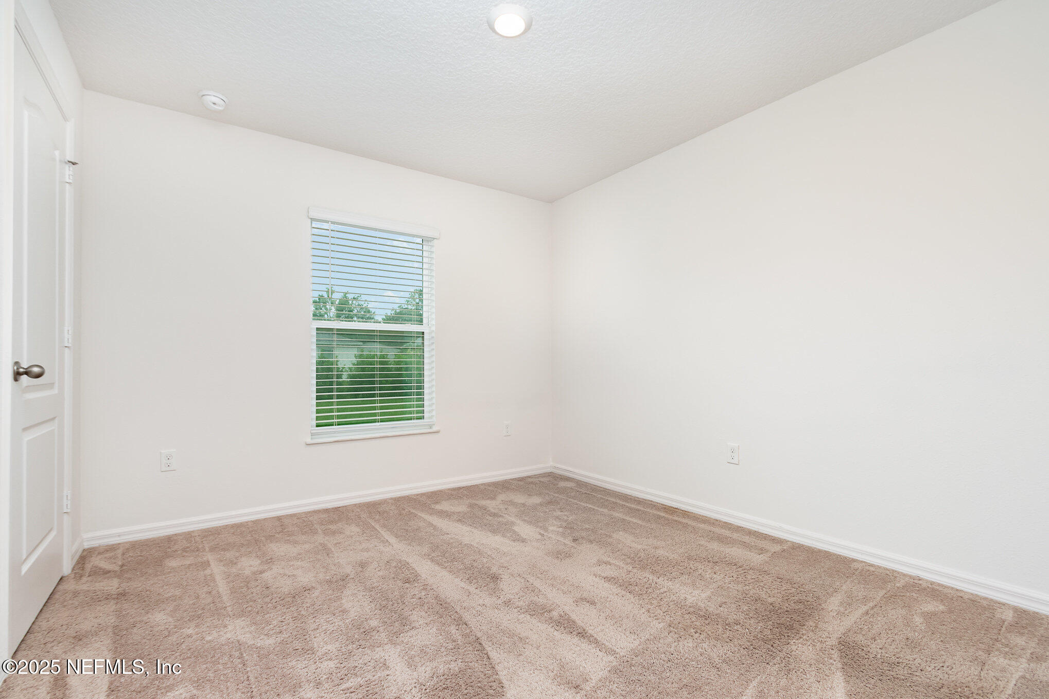 32 Rylin Lane Palm Coast, FL 32164 - Photo 10 of 15 009_dsc_5765-edit_21