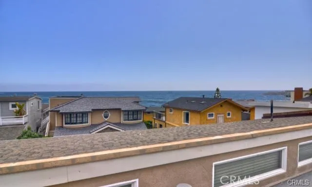 a view of multiple house