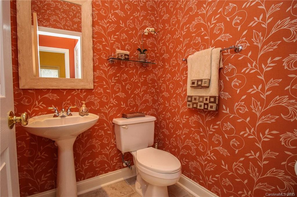 322 Sardis Pointe Road Matthews, NC 28105 - Photo 13 of 23 Gallery Image 13