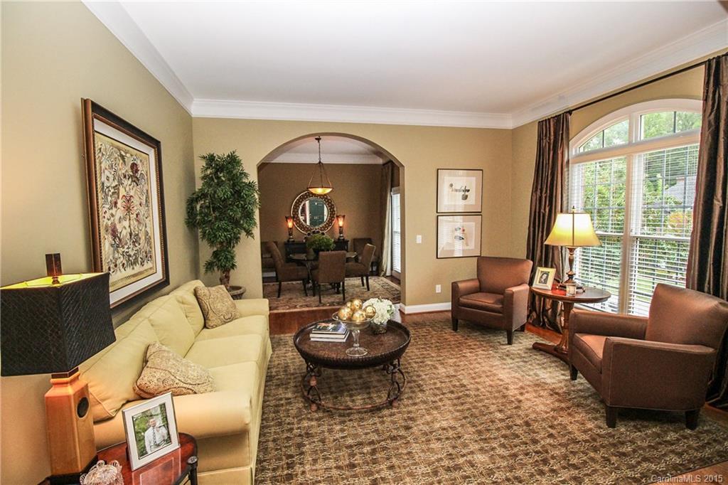 322 Sardis Pointe Road Matthews, NC 28105 - Photo 3 of 23 Gallery Image 3