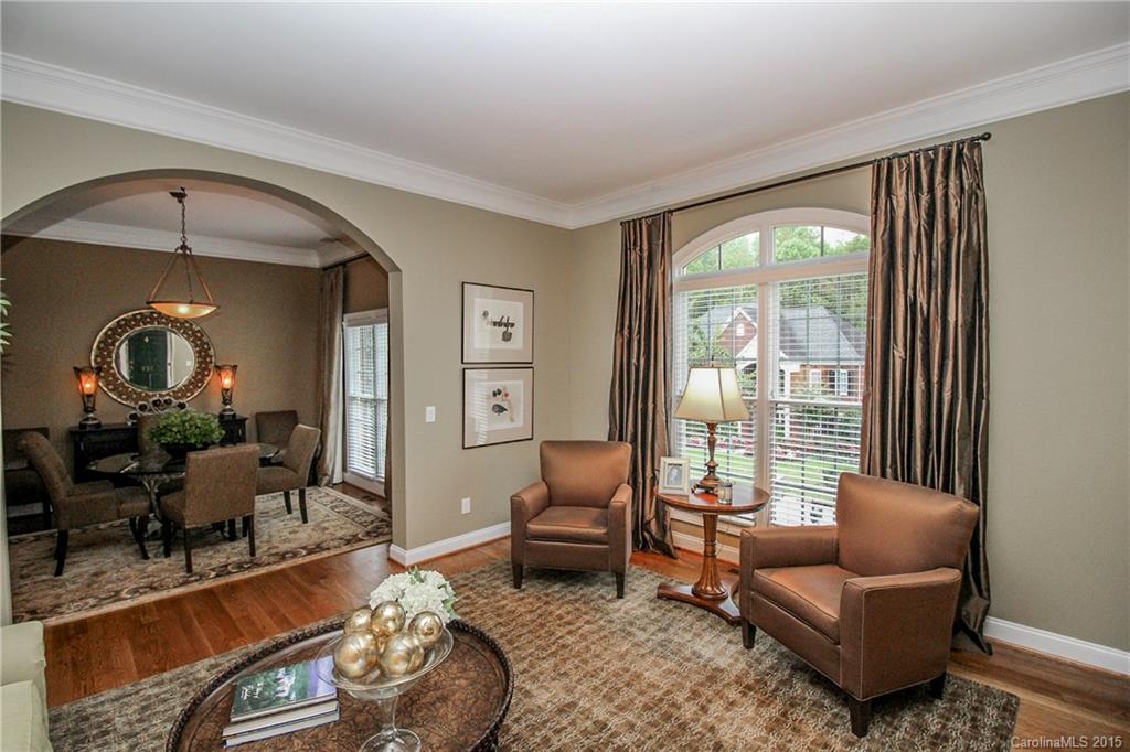 322 Sardis Pointe Road Matthews, NC 28105 - Photo 4 of 23 Gallery Image 4