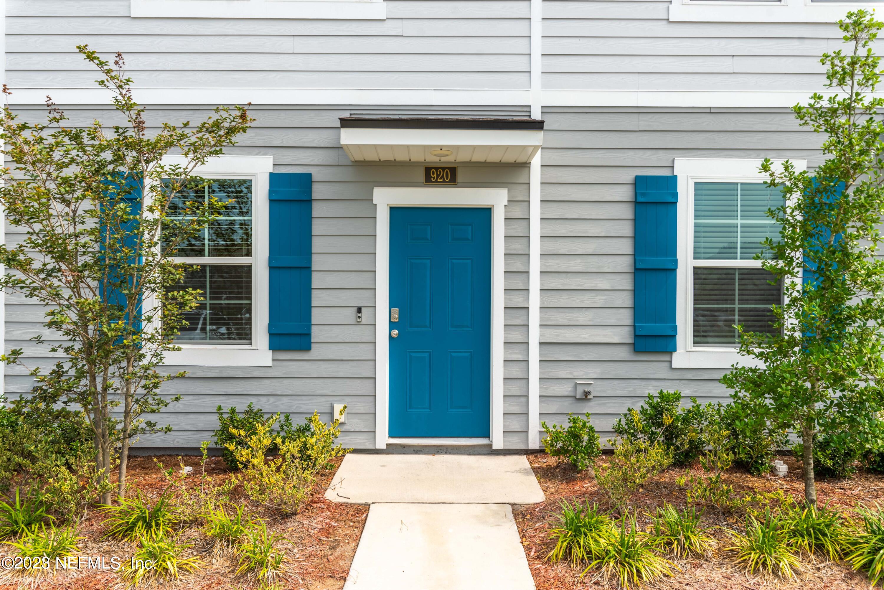 920 Rotary Road Jacksonville, FL 32211 - Photo 2 of 15 a front view of a house