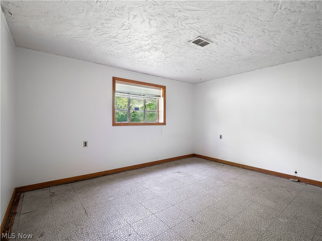 8764 Wilson Mills Road Chesterland, OH 44026 - Photo 23 of 47 Gallery Image 23