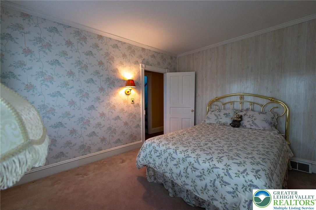 1605 Mitman Road Easton, PA 18040 - Photo 17 of 19 Gallery Image 17