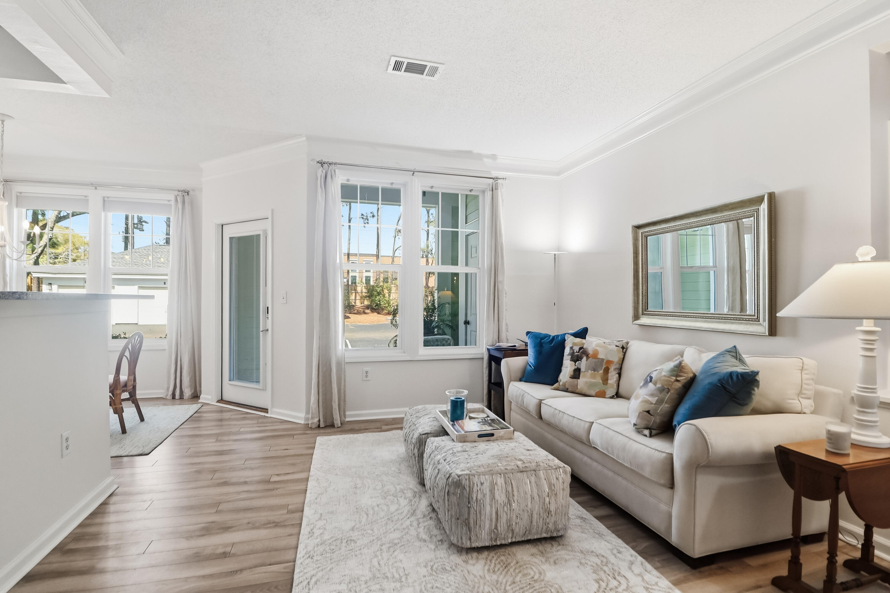2315 Chatelain Way Mount Pleasant, SC 29464 - Photo 21 of 43 Living Room