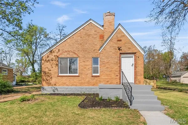 $158,900 | 129 North Dade Avenue, Ferguson, MO 63135