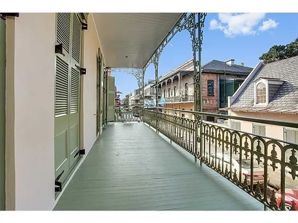 $2,100 | 713 St Ann Street, Unit 2C, New Orleans, LA 70116