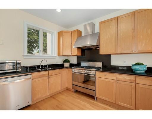 121 Albatross Road Quincy, MA 02169 - Photo 12 of 39 Gallery Image 12