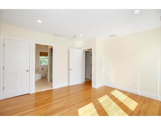 121 Albatross Road Quincy, MA 02169 - Photo 18 of 39 Gallery Image 18