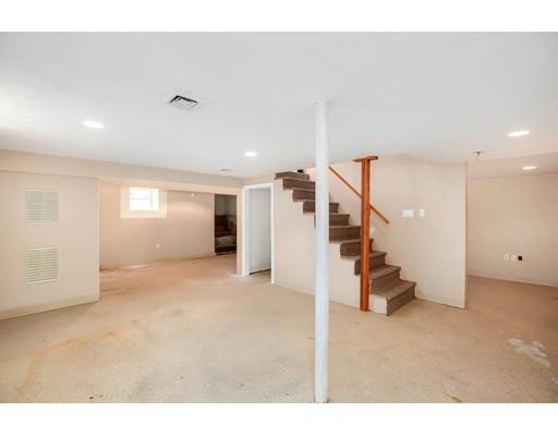 121 Albatross Road Quincy, MA 02169 - Photo 31 of 39 Gallery Image 31