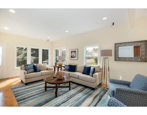 121 Albatross Road Quincy, MA 02169 - Photo 5 of 39 Gallery Image 5