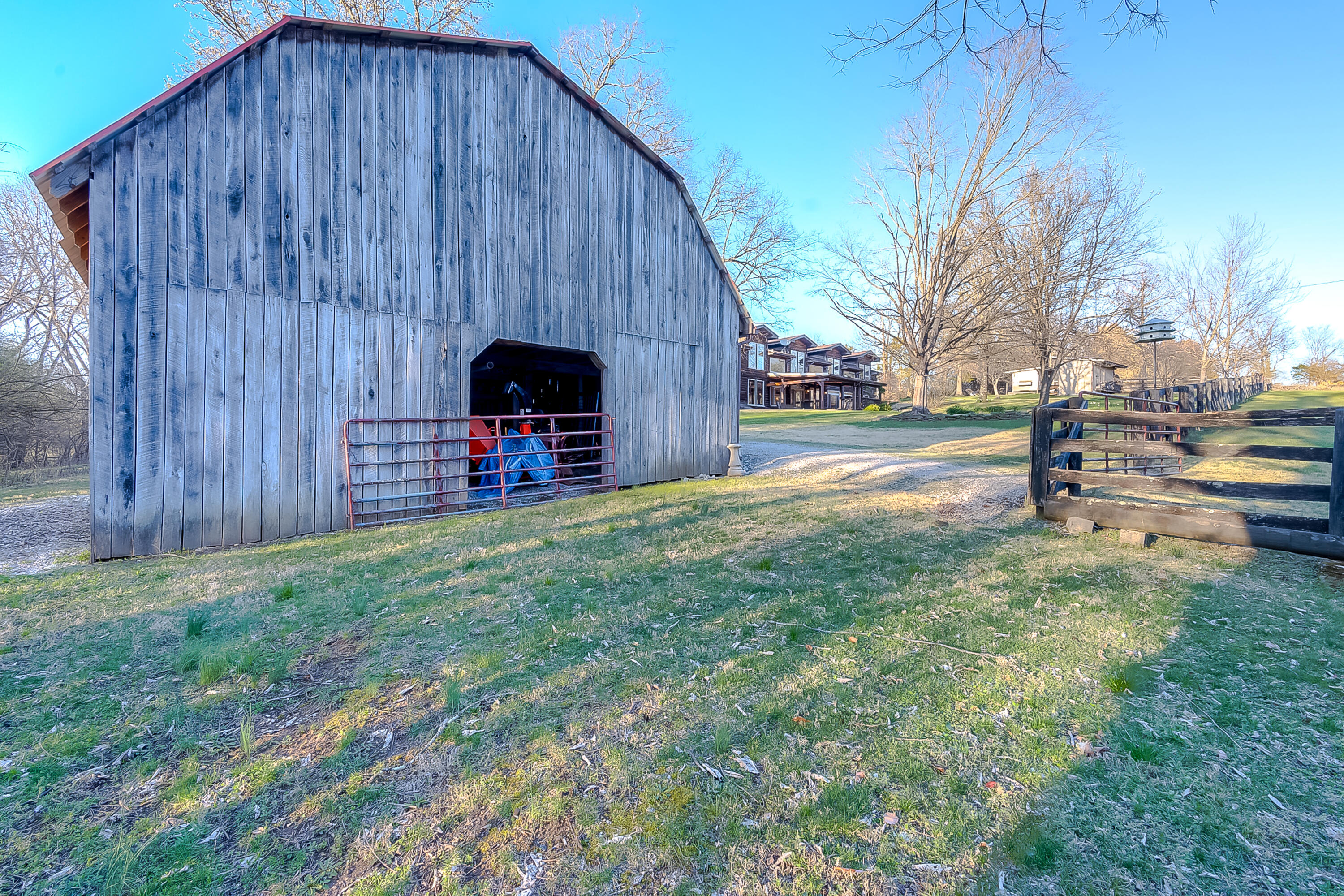 930 Shryocks Ferry Road Versailles, KY 40383 - Photo 46 of 56 Barn 2