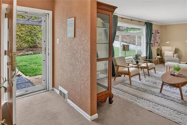 $660,000 | 462 Greenhurst Drive, Pittsburgh, PA 15243