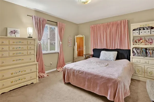 $660,000 | 462 Greenhurst Drive, Pittsburgh, PA 15243