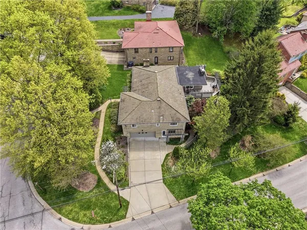 $660,000 | 462 Greenhurst Drive, Pittsburgh, PA 15243
