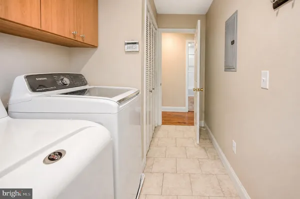 $395,000 | 40 Hayes Avenue, Westville, NJ 08093