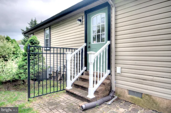 $395,000 | 40 Hayes Avenue, Westville, NJ 08093