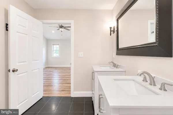 $395,000 | 40 Hayes Avenue, Westville, NJ 08093