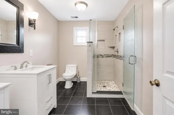 $395,000 | 40 Hayes Avenue, Westville, NJ 08093