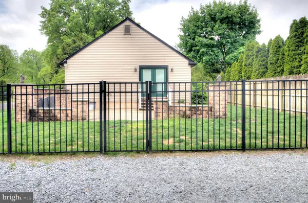 $395,000 | 40 Hayes Avenue, Westville, NJ 08093