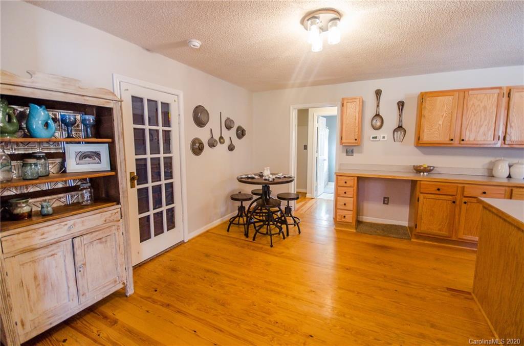 1113 Wagner Road Mocksville, NC 27028 - Photo 5 of 34 Gallery Image 5
