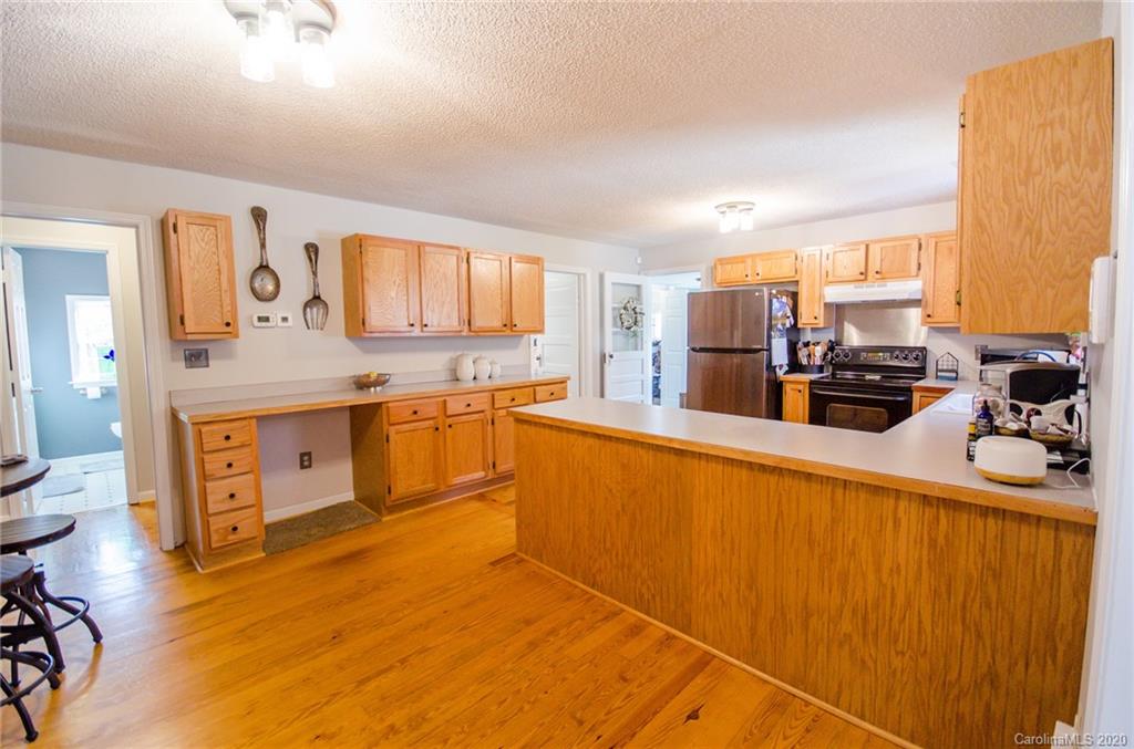 1113 Wagner Road Mocksville, NC 27028 - Photo 6 of 34 Gallery Image 6
