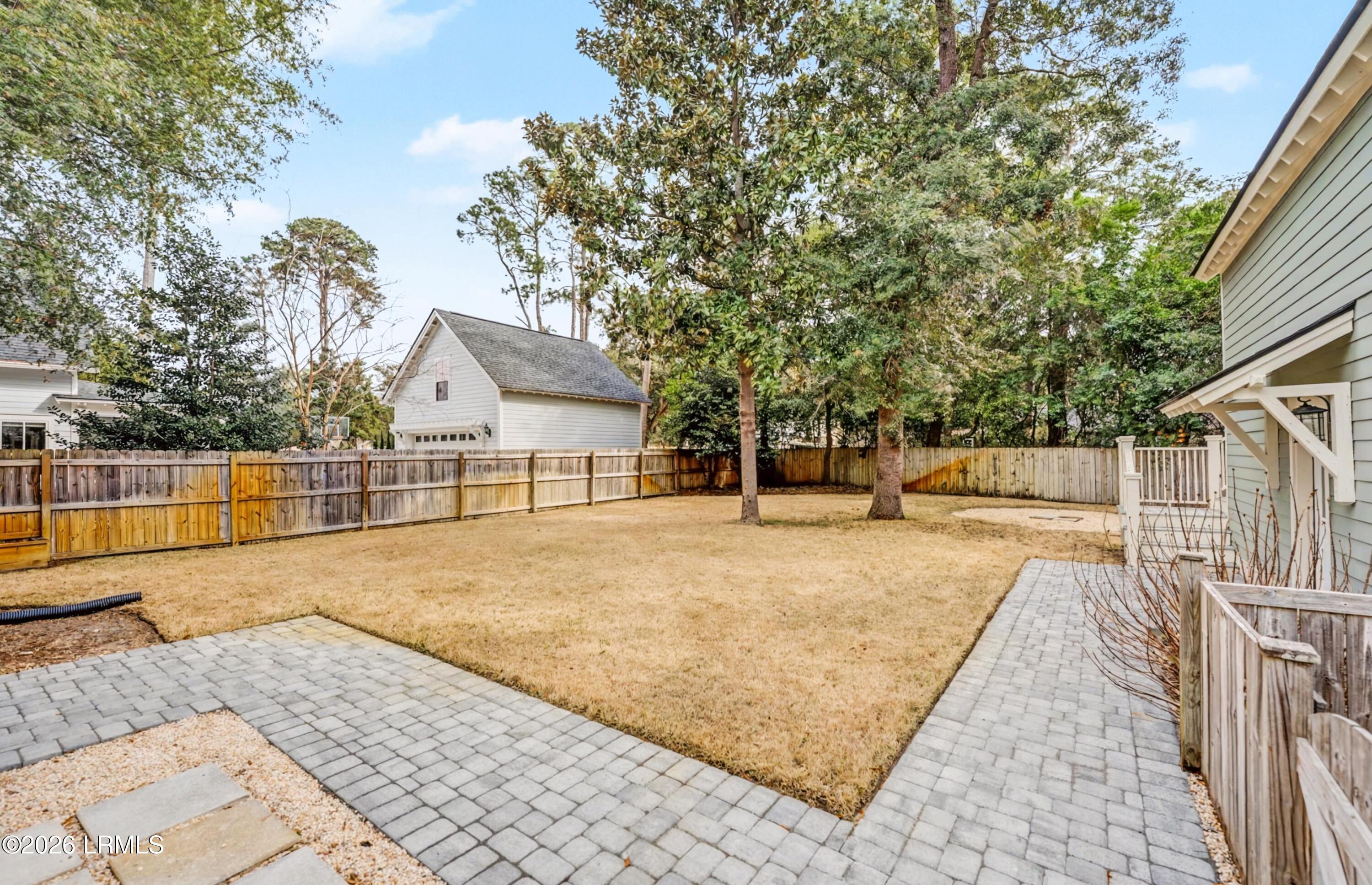 131 Fuller Street Beaufort, SC 29902 - Photo 3 of 70 46_DSC08224-235-1.jpg-FULL