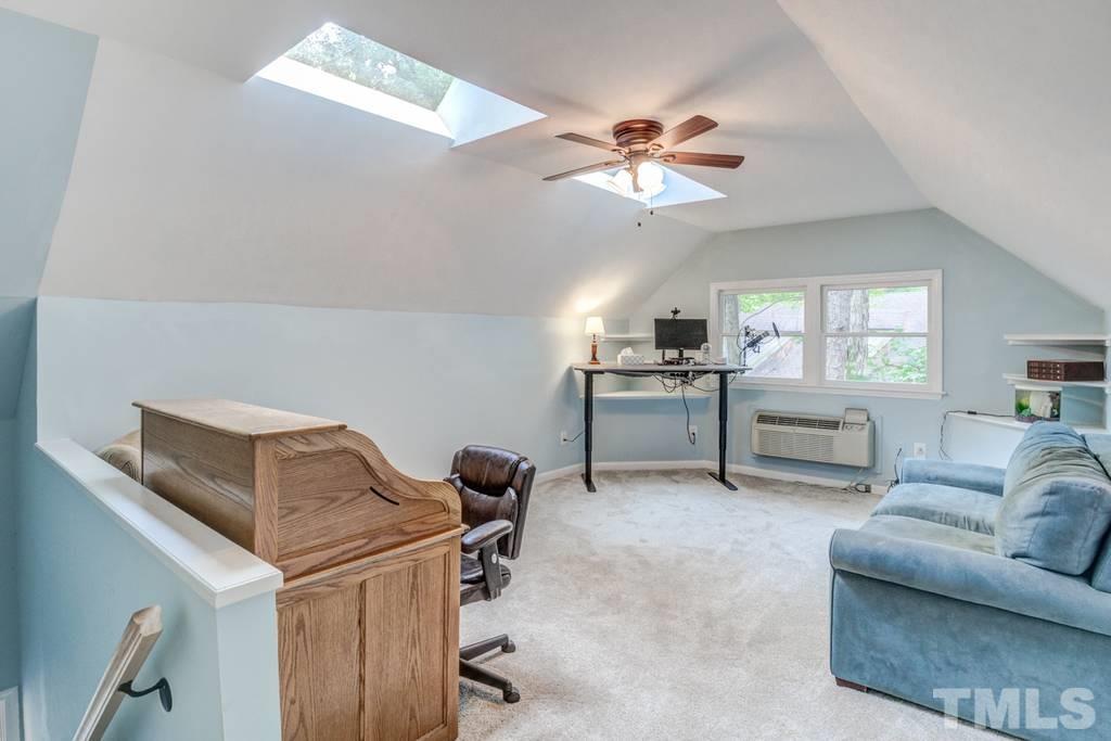 6901 Sandringham Drive Raleigh, NC 27613 - Photo 23 of 30
