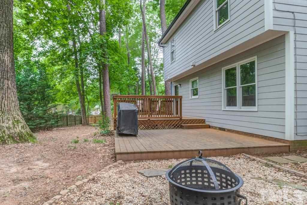 6901 Sandringham Drive Raleigh, NC 27613 - Photo 28 of 30