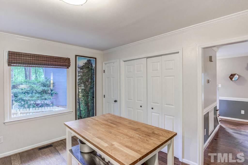 6901 Sandringham Drive Raleigh, NC 27613 - Photo 7 of 30