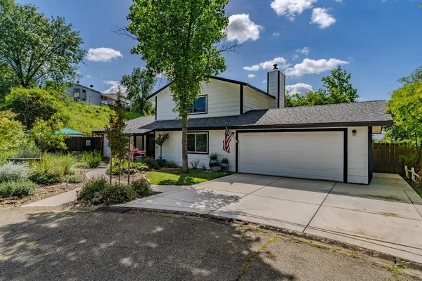 $575,000 | 2 Vista Court, Sutter Creek, CA 95685